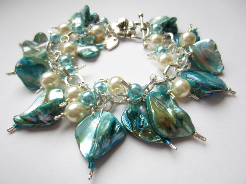 Mother of Pearl Bracelet, Turquoise Cluster Bracelet, Swarovski Pearl Bracelet, June Birthstone, Something Blue, Bridal, Wedding